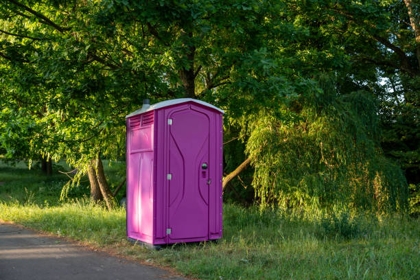 Best Portable restroom trailer rental  in Mount Pleasant, MI
